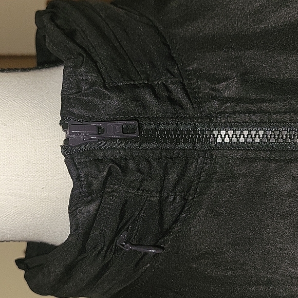 PINK anorak - Picture 5 of 7